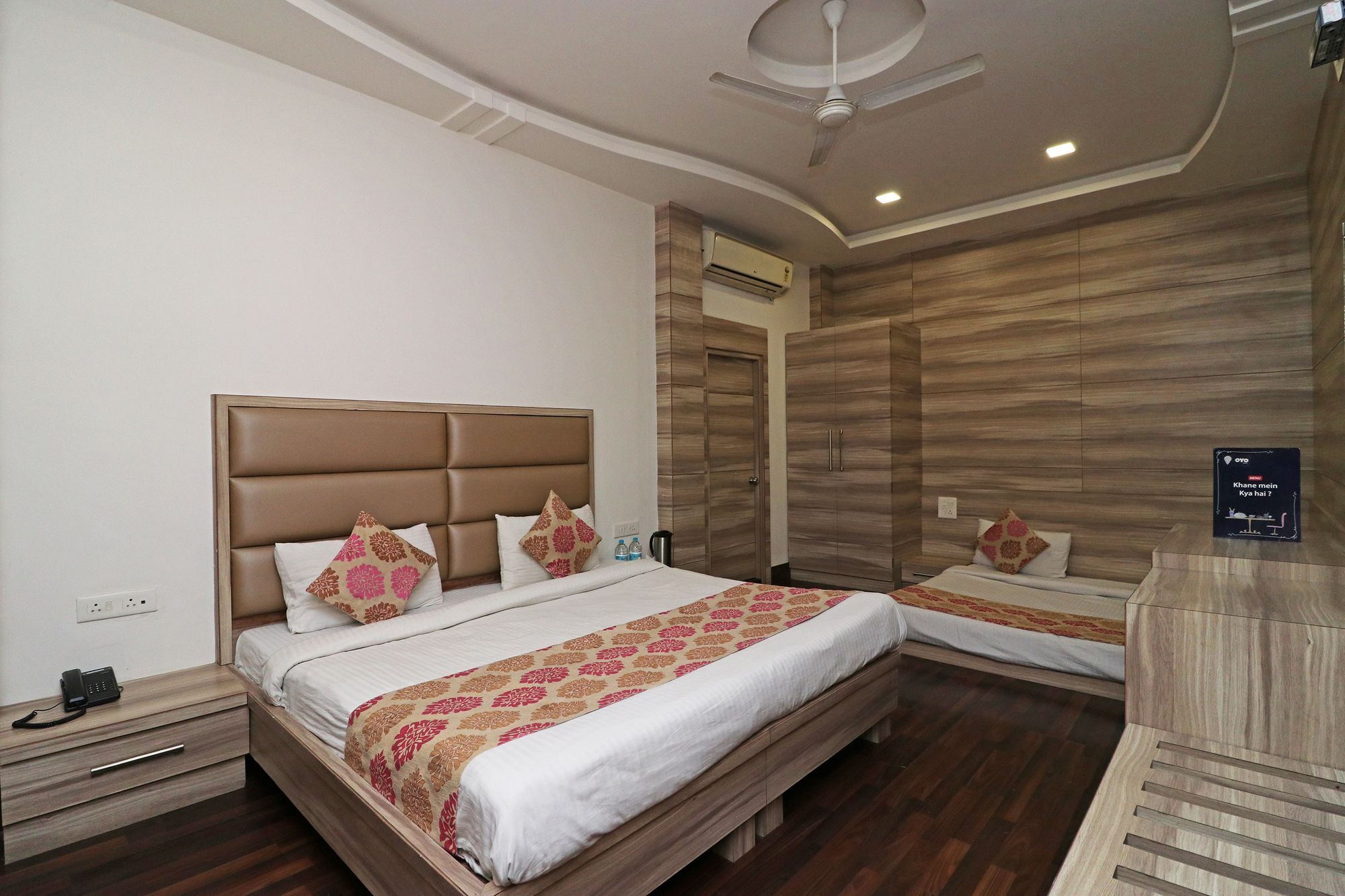 Prema Palace 2*